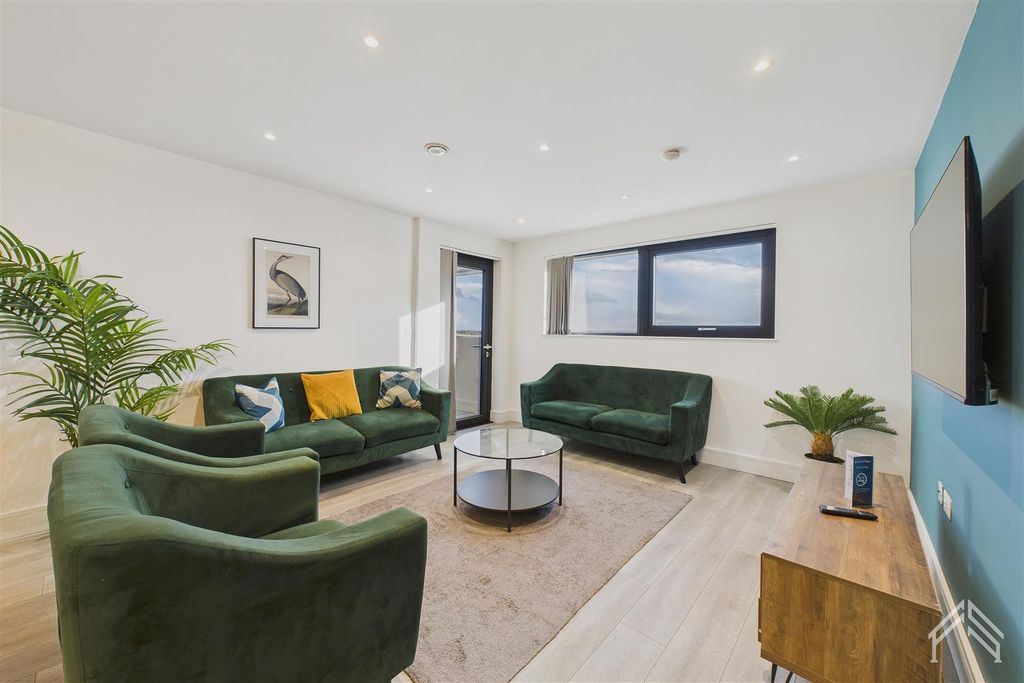 Property photo 2 of 10 2.Jpg