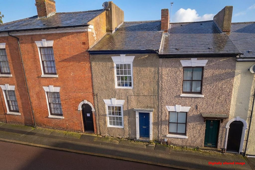 Property photo 1 of 14 Front (Exterior)