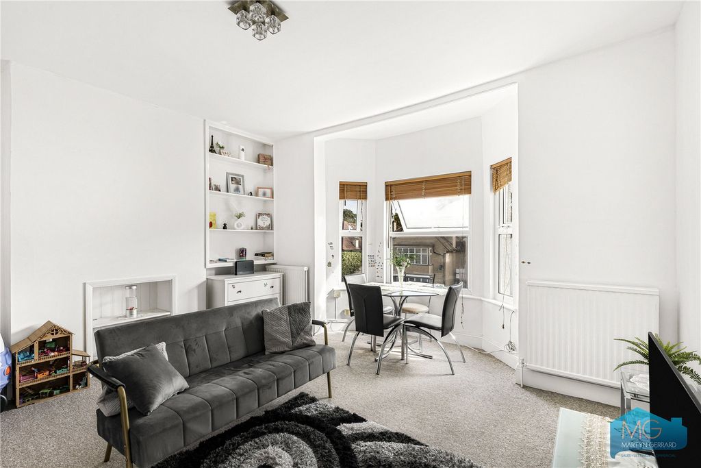 Property photo 2 of 10 Picture No. 07