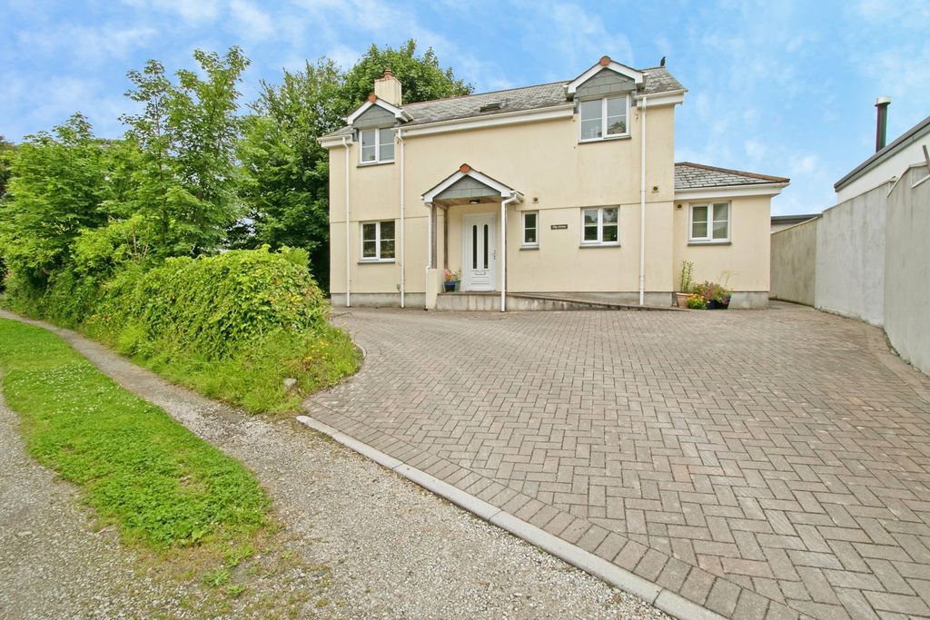 Property photo 2 of 29 Pbox-Img.Jpg