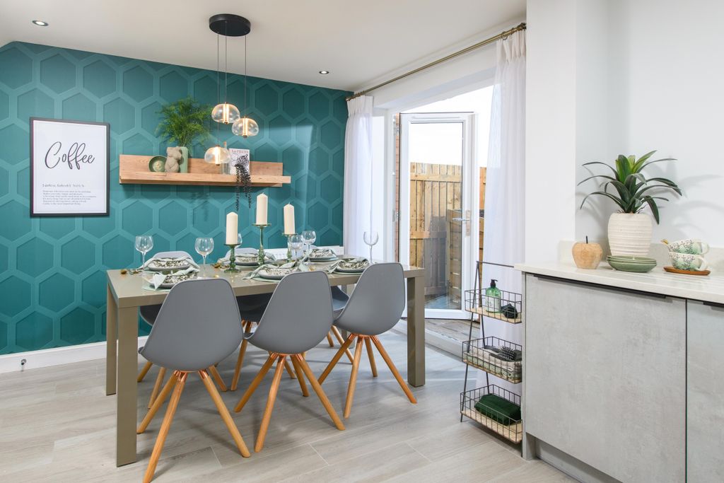 Property photo 3 of 9 Bar Yw Netherwood Maidstone Kitchen