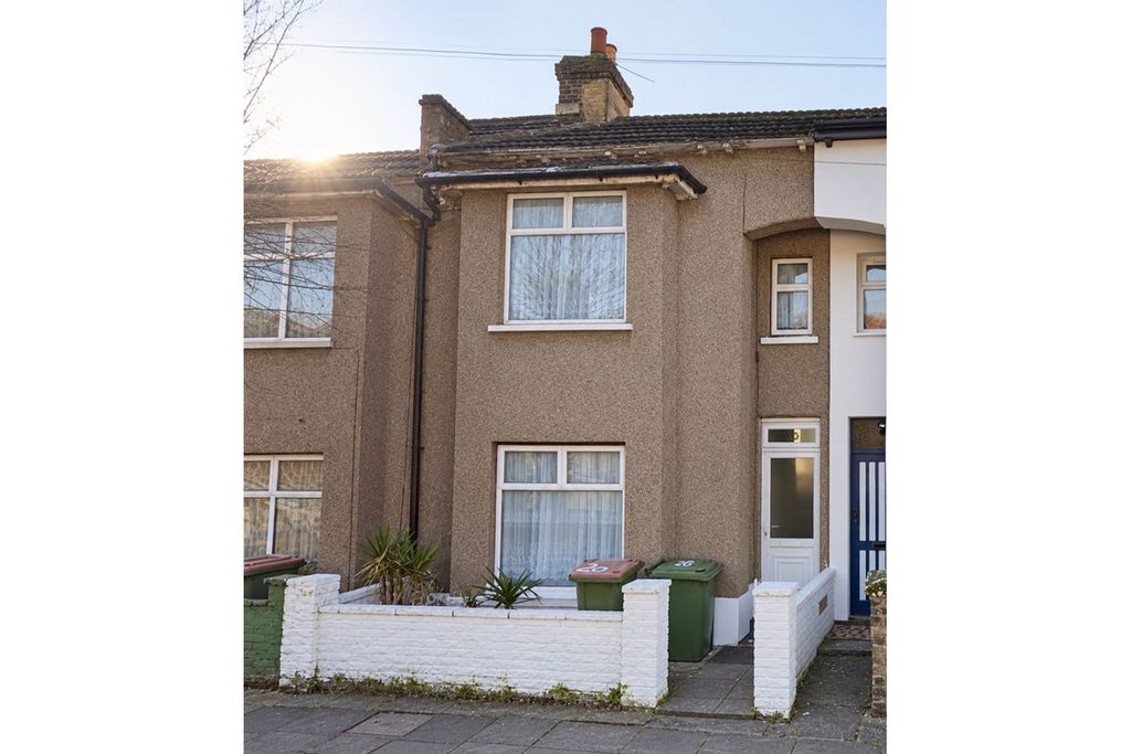 Property photo 1 of 1