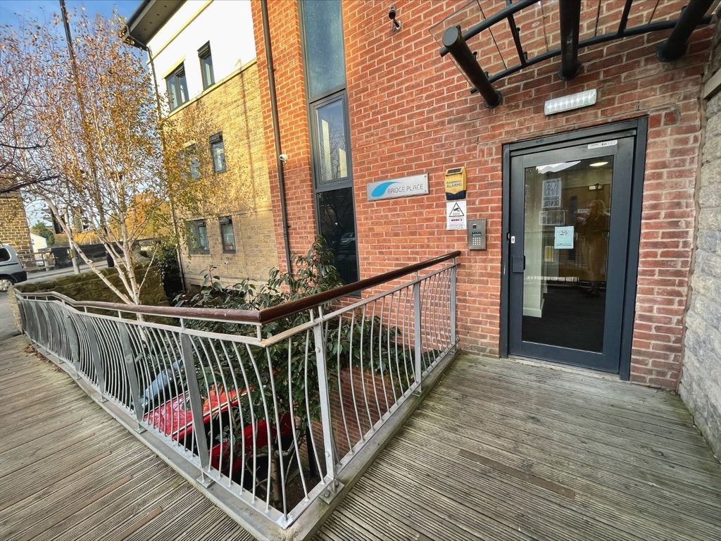 Property photo 2 of 12 Picture No. 08