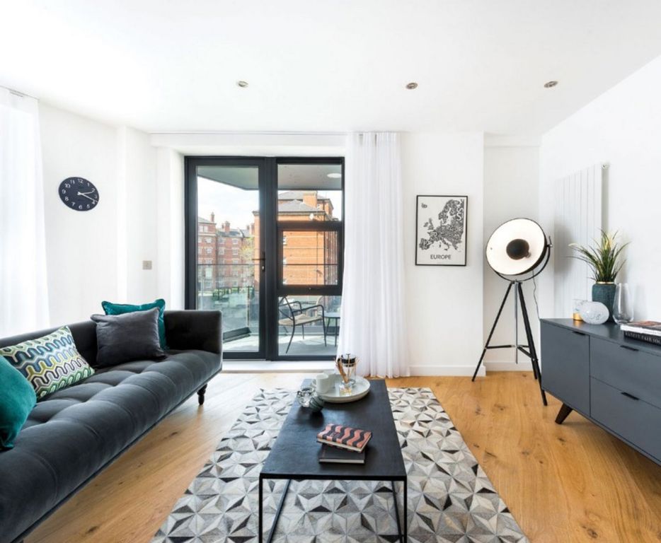 Property photo 2 of 7