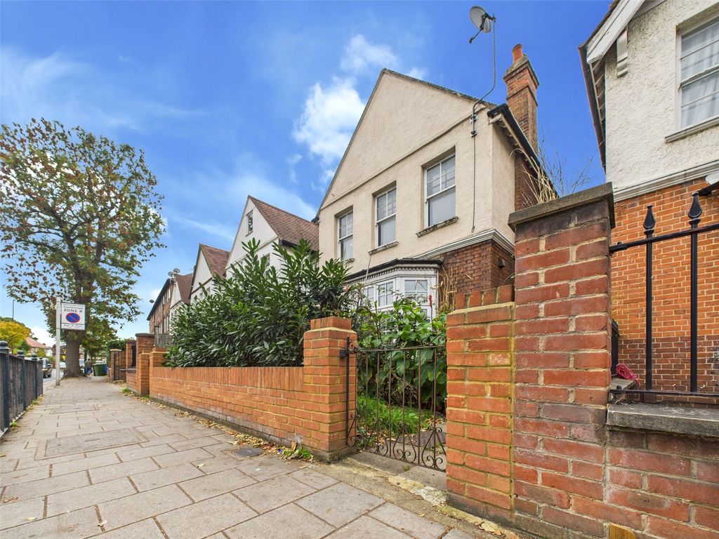 Property photo 1 of 10 Picture No. 13