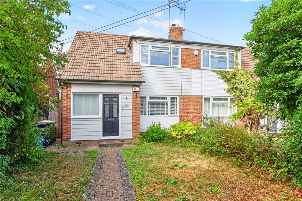 Property photo 1 of 11 Front