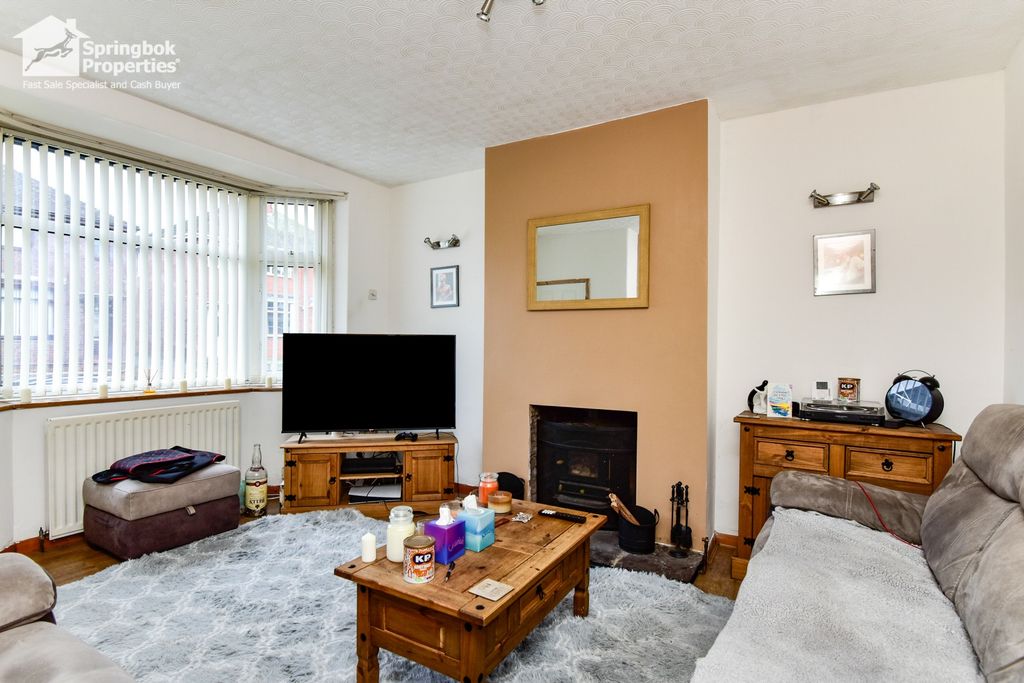 Property photo 2 of 12 Image 1