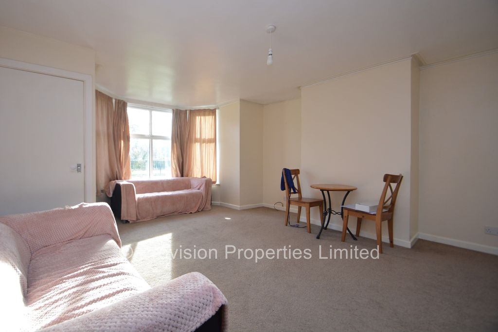 Property photo 1 of 5 Photo