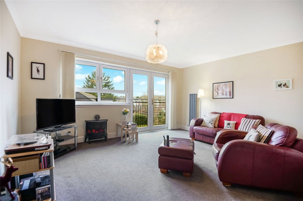 Property photo 2 of 19 Living Room