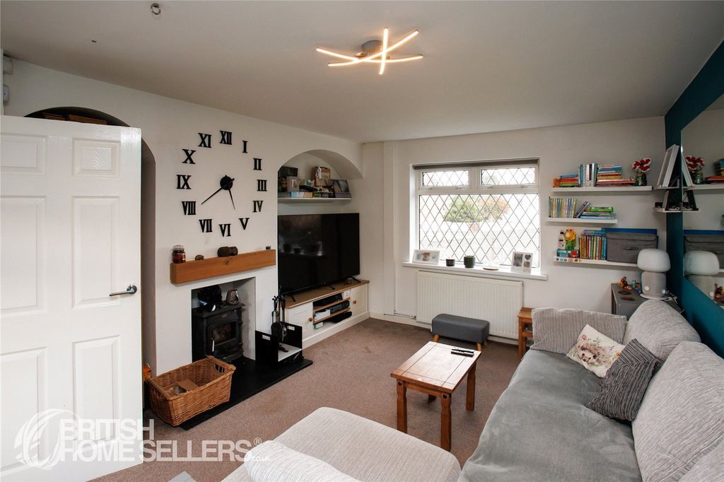 Property photo 2 of 31 Picture No. 33