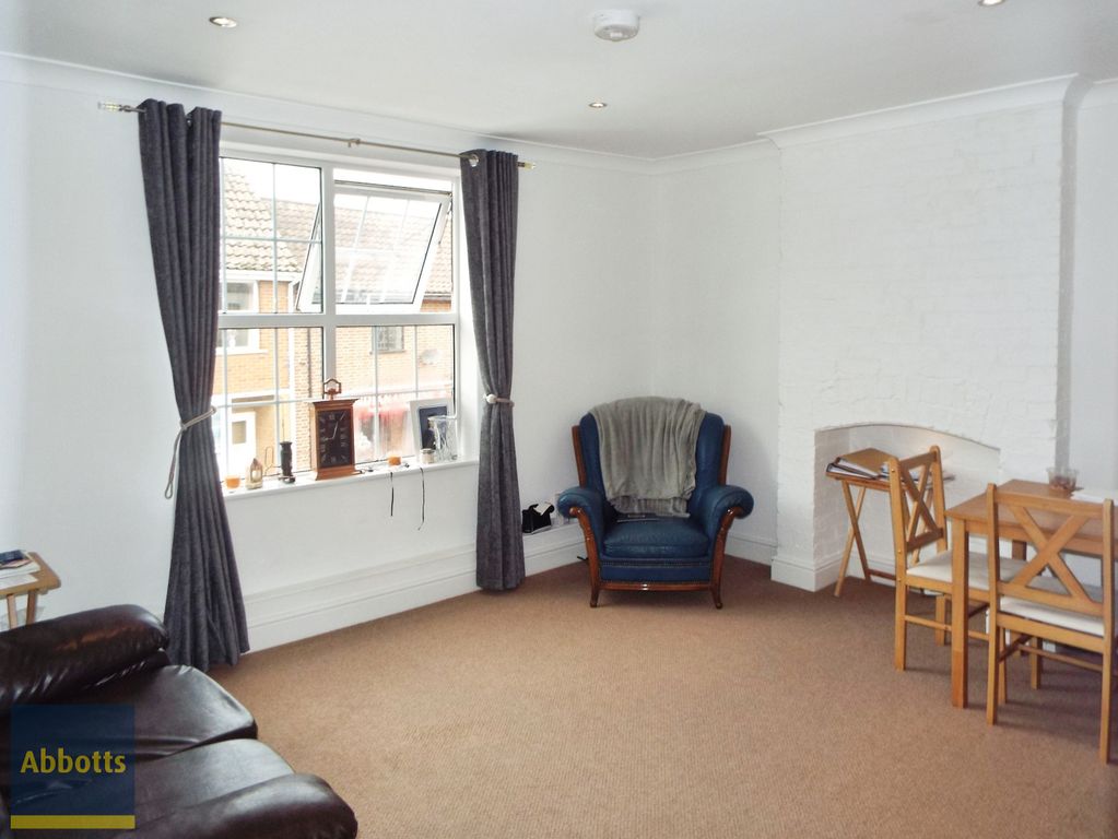 Property photo 3 of 8