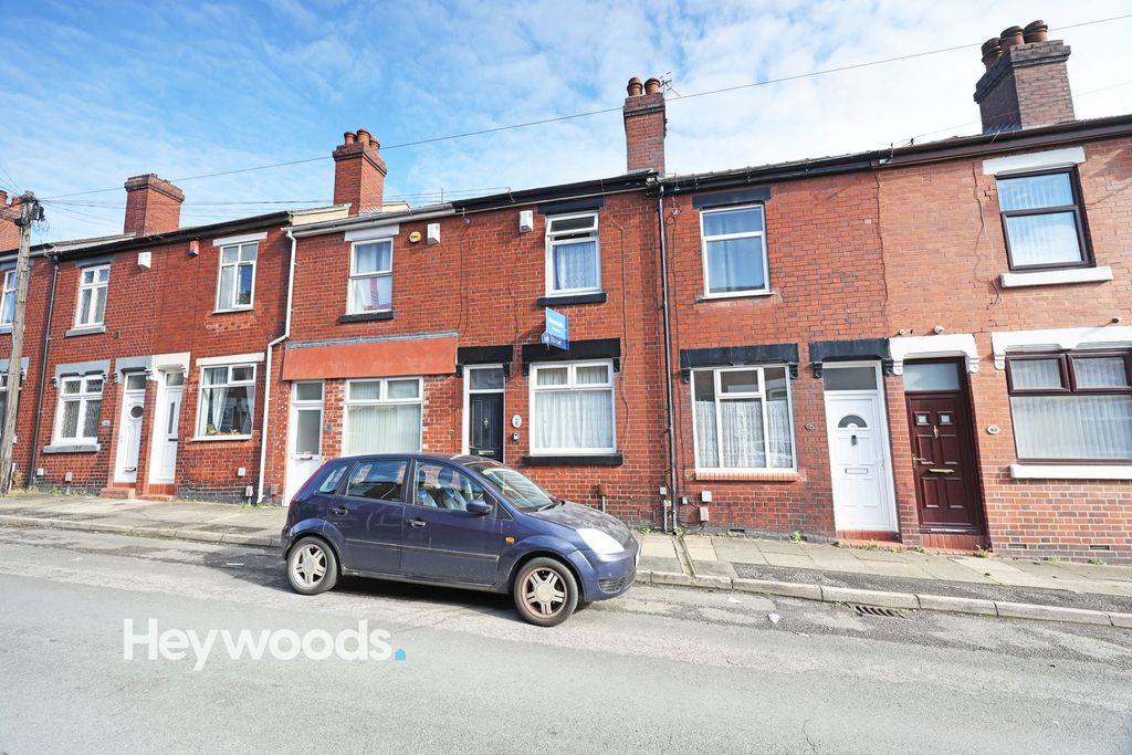 Property photo 1 of 37