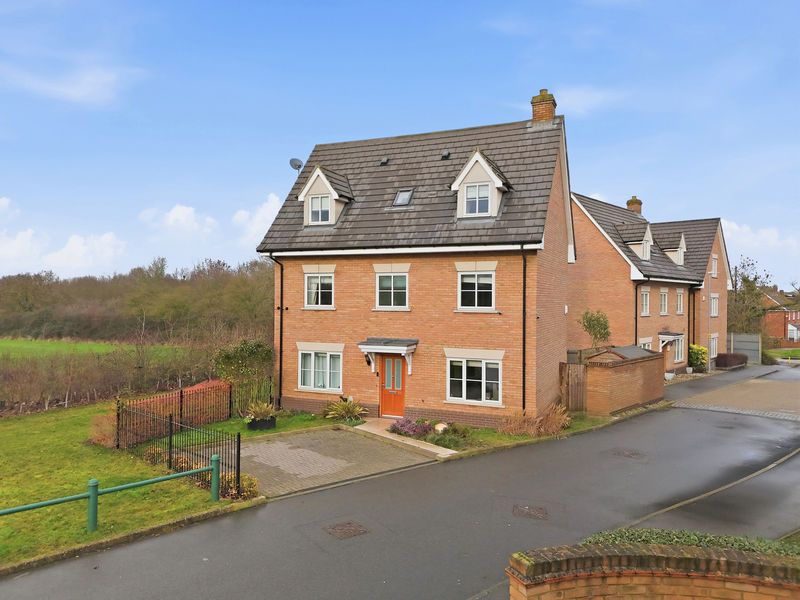 Property photo 1 of 26 Photo 2