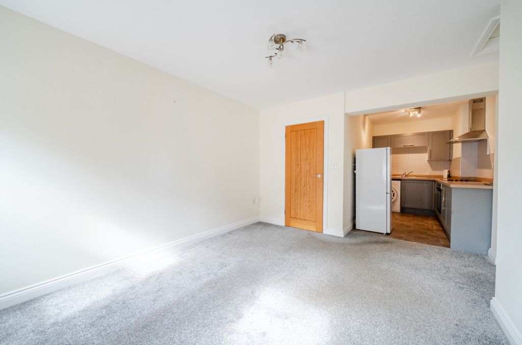 Property photo 2 of 11 1521376-7-1A08Afe426A7A