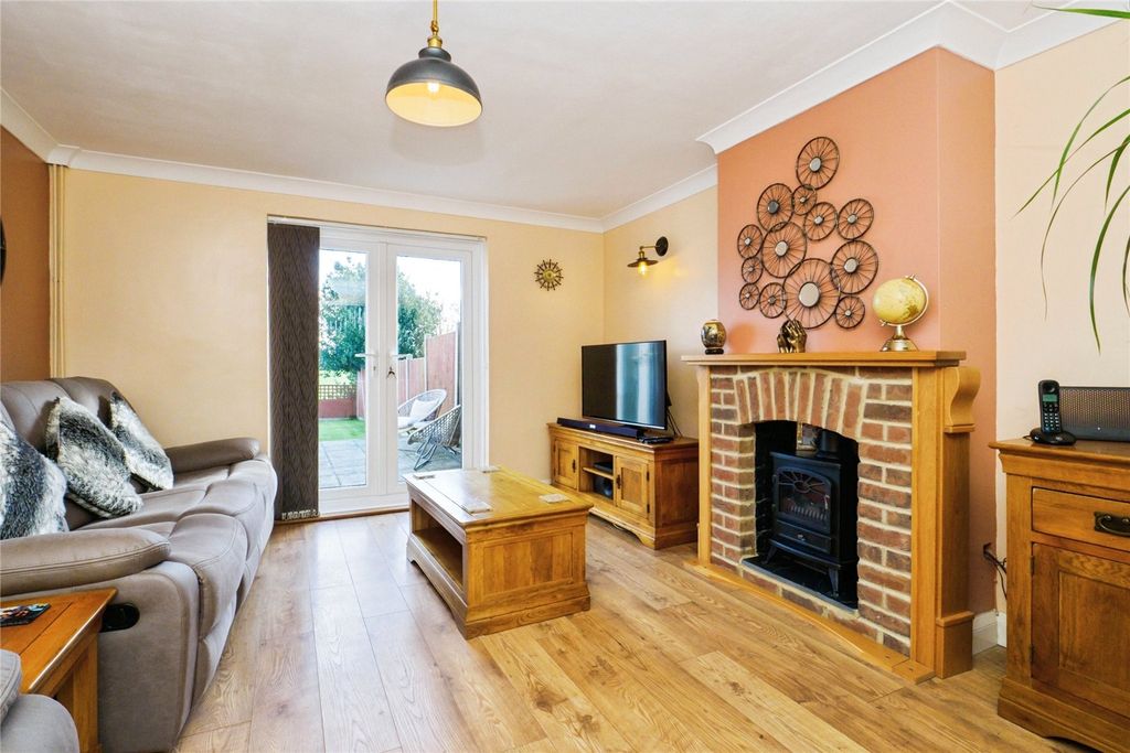 Property photo 2 of 21 Picture No. 22