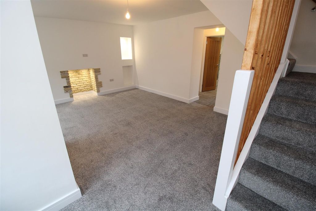Additional image 13 of 2 bed semi-detached house to rentPoplar Street Troedyrhiw Merthyr Tydfil, Merthyr Tydfil CF48
