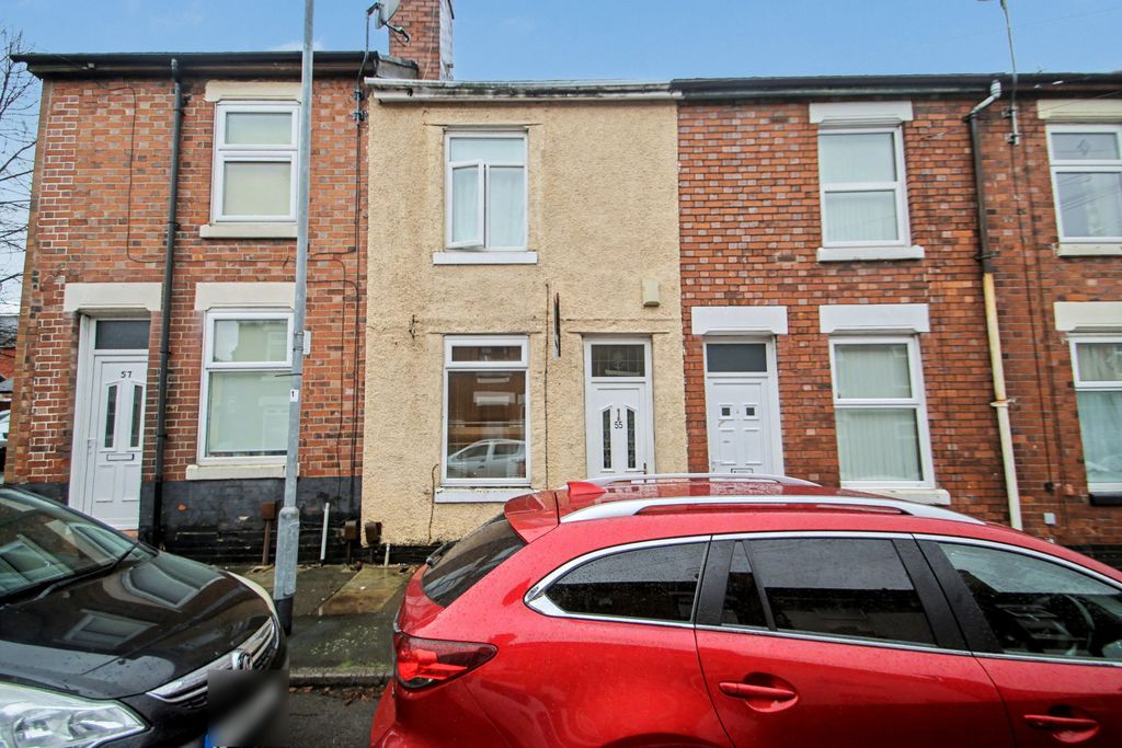 Property photo 1 of 5