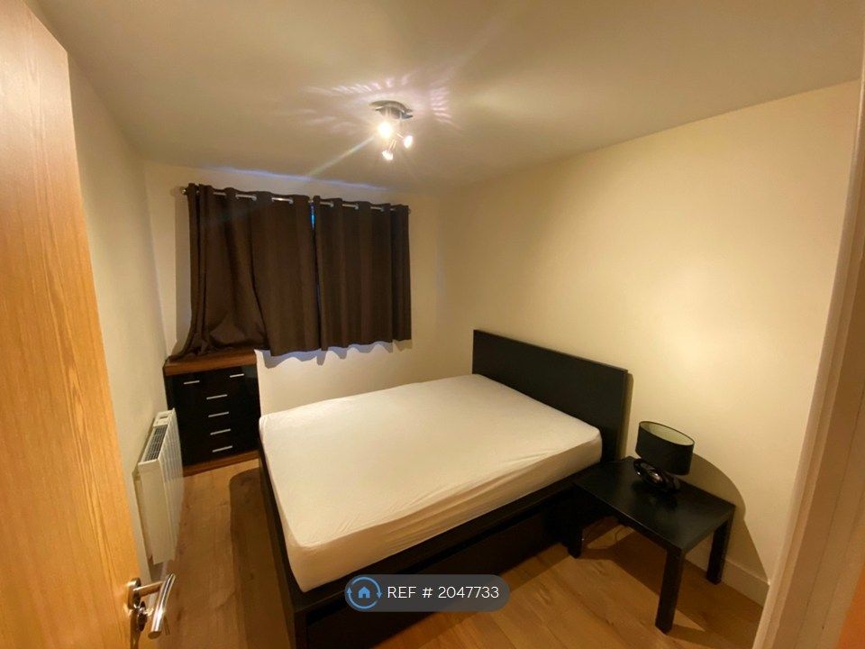 Property photo 2 of 14 Room 1