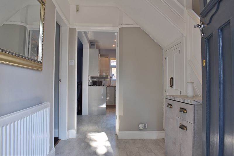 Property photo 3 of 17 Hall