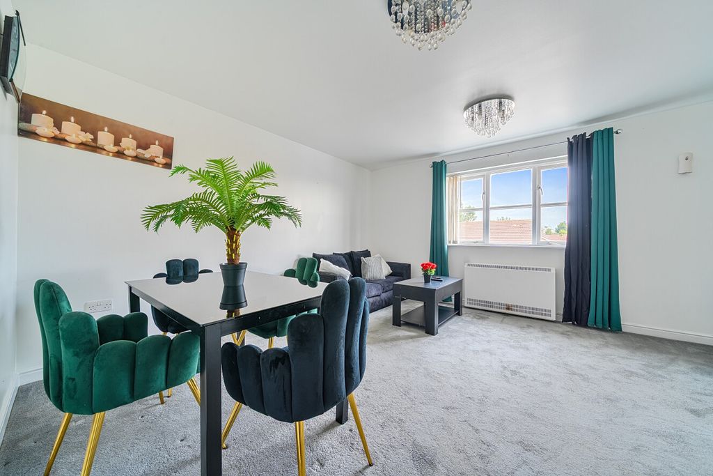 Property photo 3 of 20 1540887-9-6Ae363c...