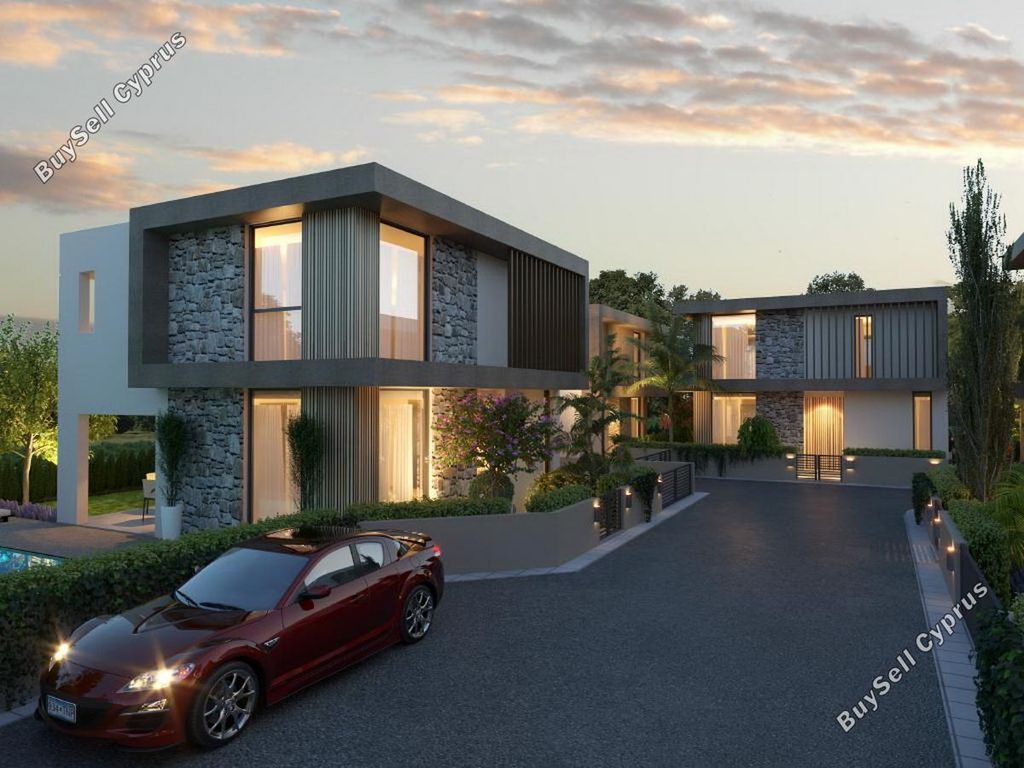 Property photo 3 of 28