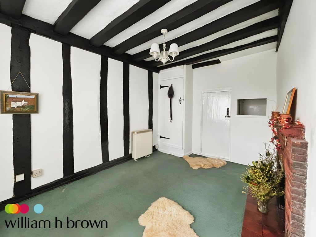 Property photo 2 of 9 Living Room