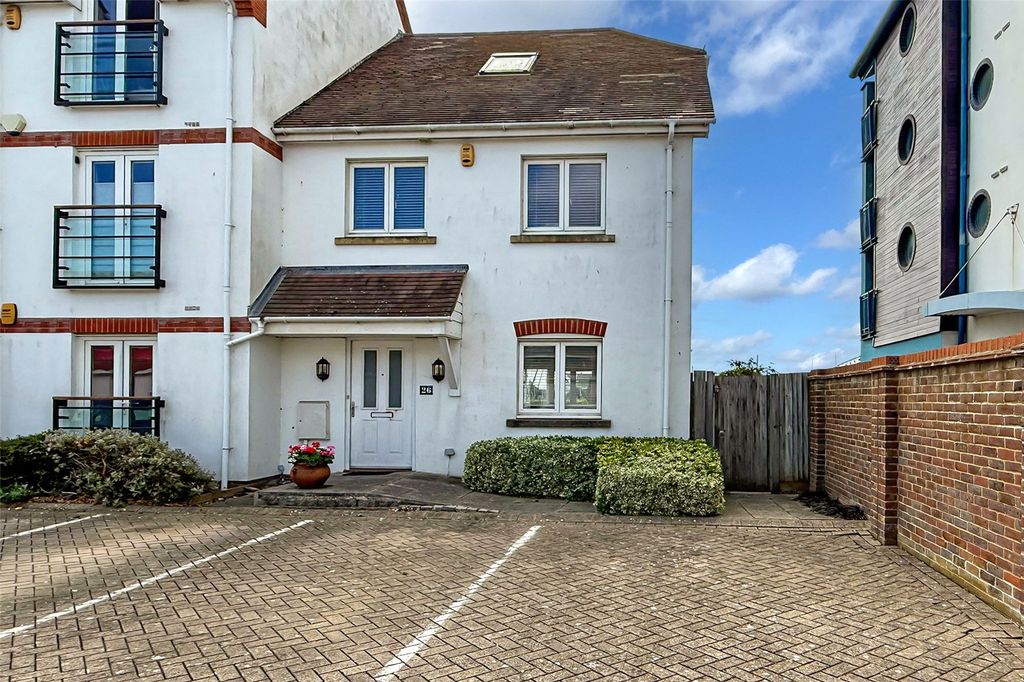Additional image 32 of 3 bed semi-detached house for salePier Road, Littlehampton, West Sussex BN17