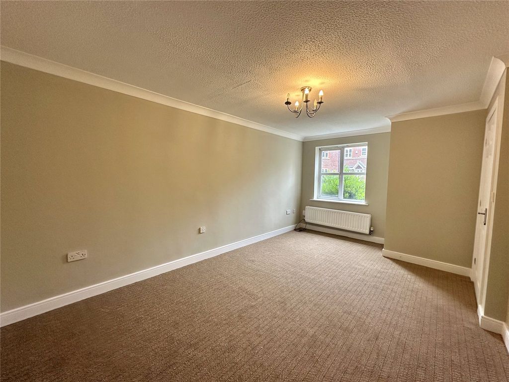 Property photo 2 of 15 Picture No. 09