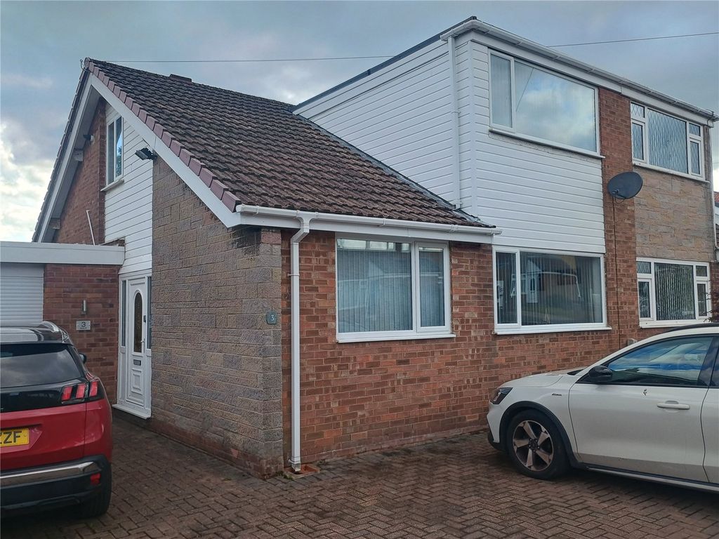 Property photo 2 of 27 Picture No. 38
