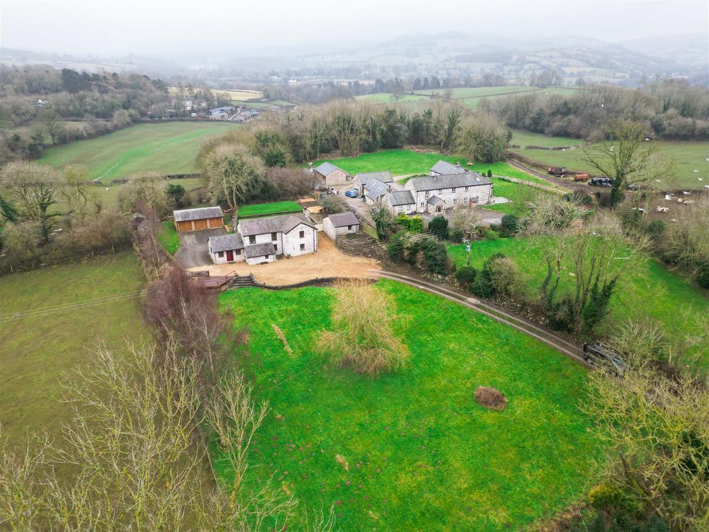 Property photo 1 of 42 Llwyn Drain, Lixwm Holywell, Flintshire, CH8 8Nf-2