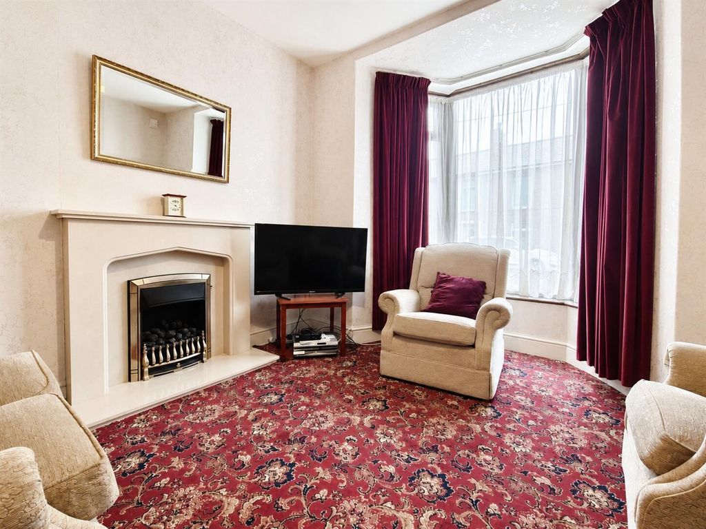 Property photo 2 of 22 577De4Fe-810c-44d5-8587-8Fde4280F3d9.Jpg