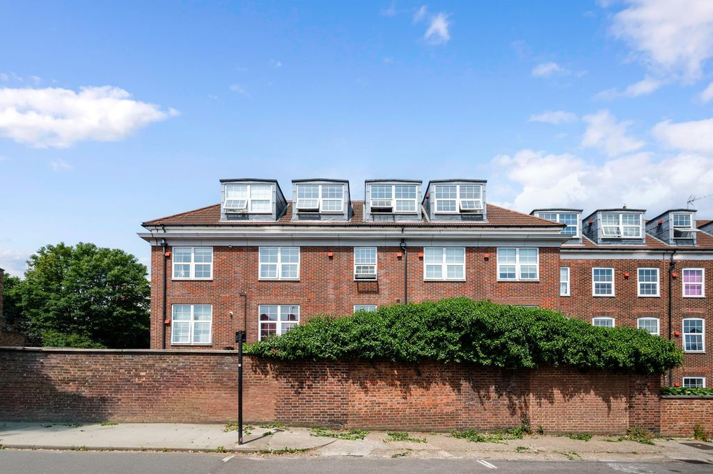 Property photo 1 of 7
