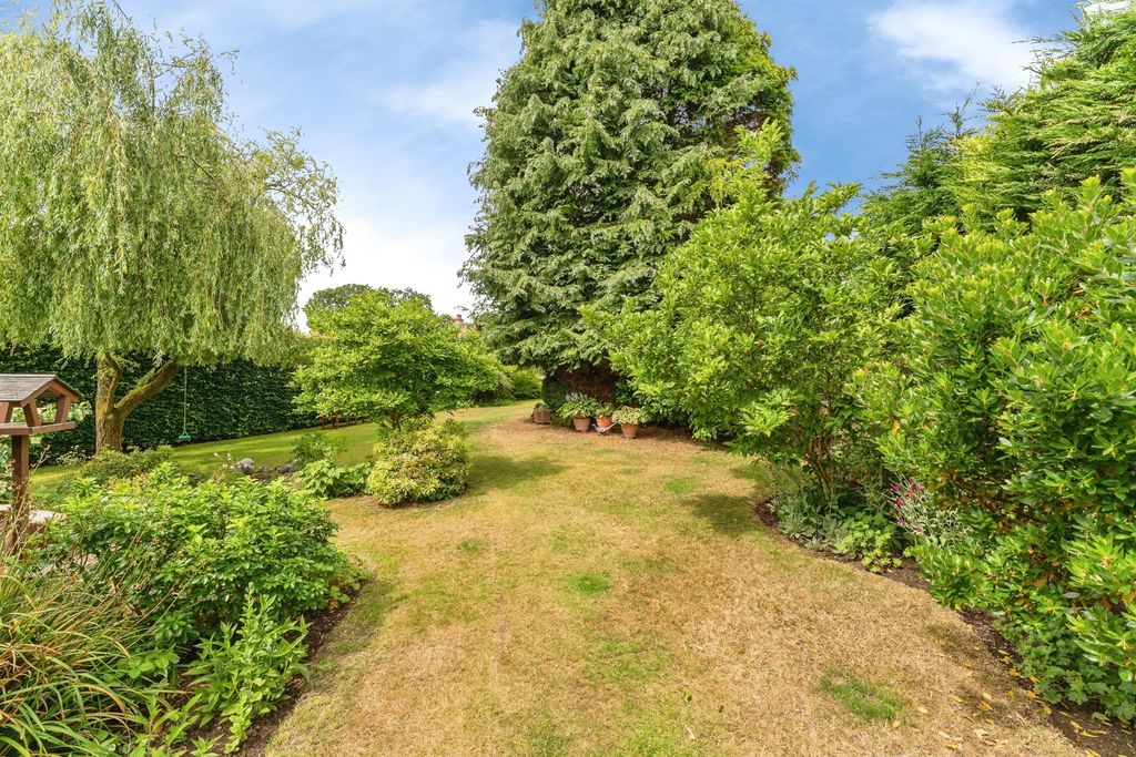Property photo 2 of 35 Pbox-Img.Jpg