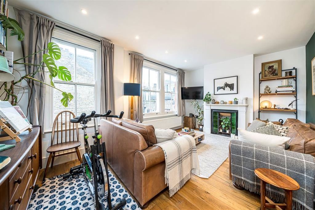 Property photo 2 of 9