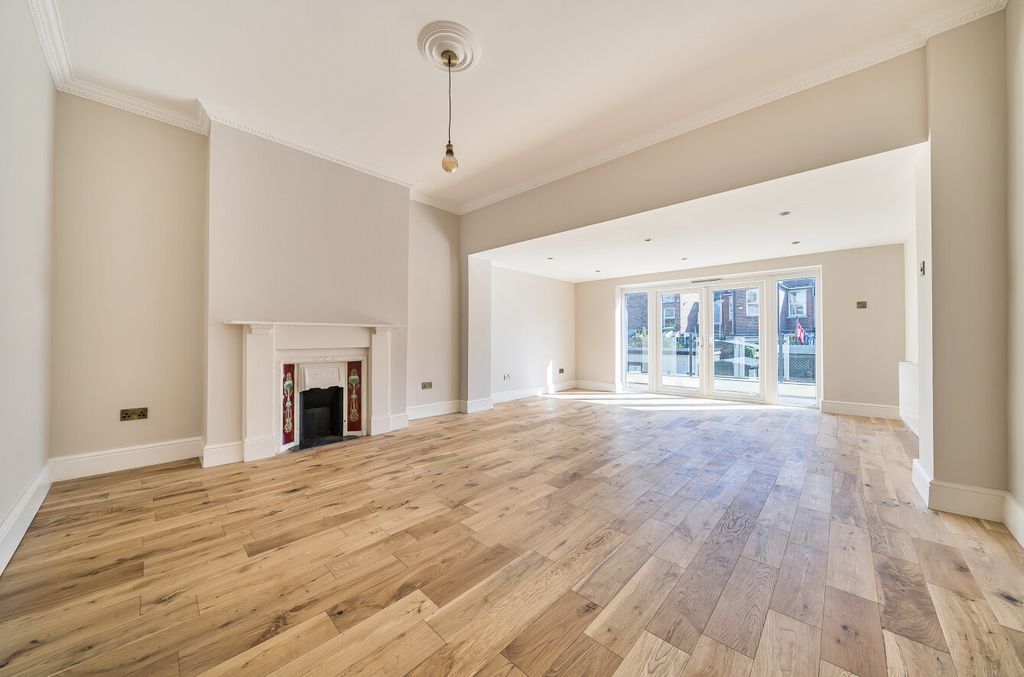 Property photo 3 of 14 1350268-11-68Befb...