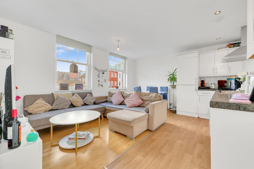 Property photo 2 of 8 Picture No. 03