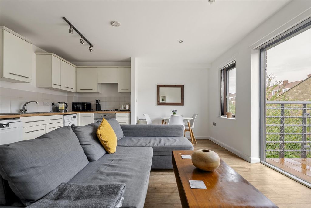 Property photo 1 of 26 Dsc03839.Jpg