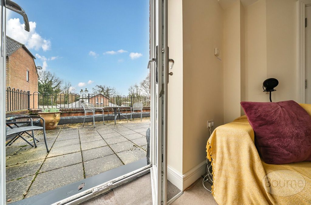 Additional image 14 of 2 bed flat for saleStation Road, Liphook, Hampshire GU30