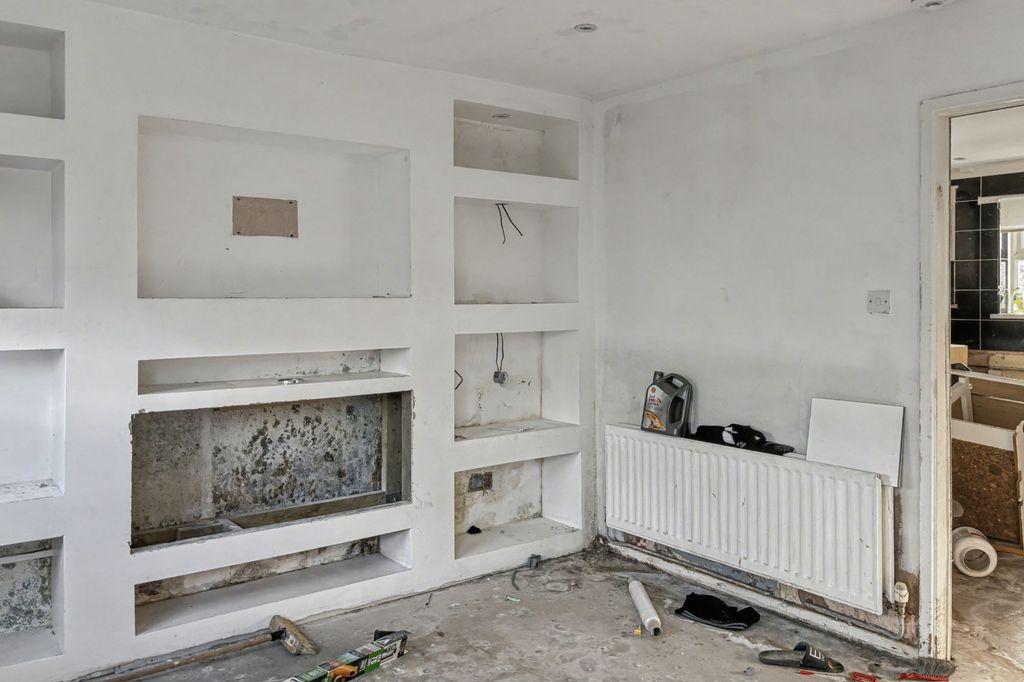 Property photo 3 of 15 1 Price Street, Smethwick, West Midlands B66 3Qp