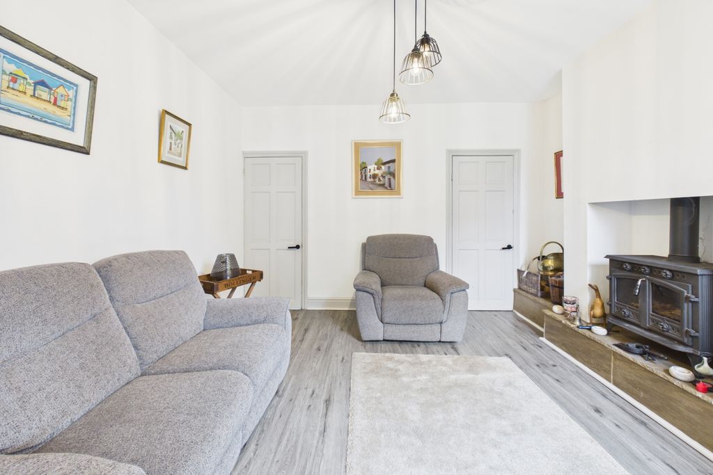 Property photo 3 of 15 Living Room