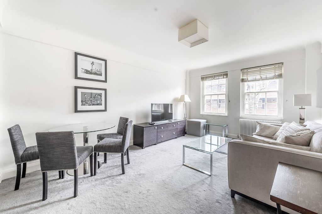 Property photo 3 of 6