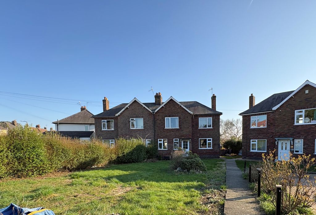 Property photo 1 of 15 4