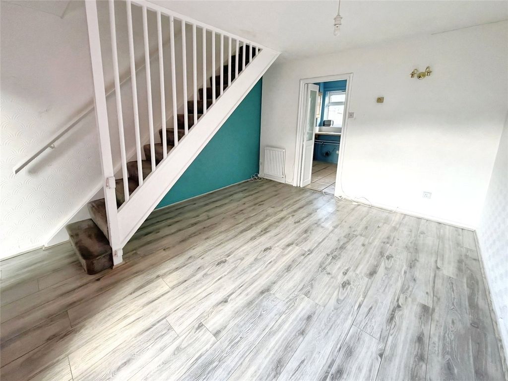 Property photo 3 of 9 Picture No. 08