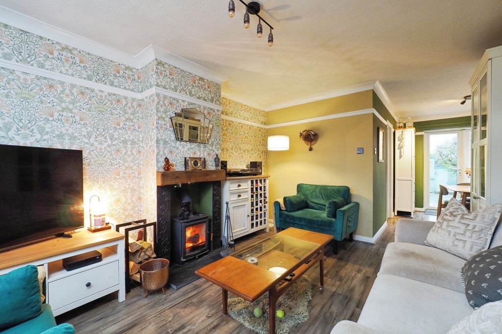 Property photo 2 of 17 Pbox-Img.Jpg