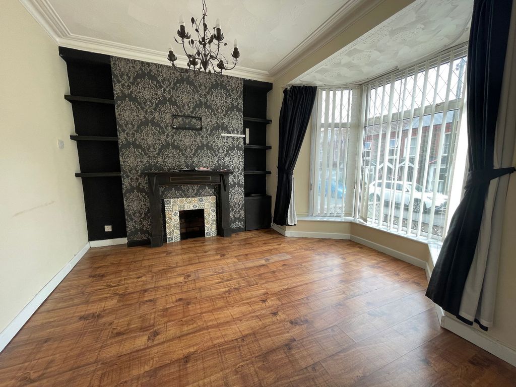 Property photo 3 of 13