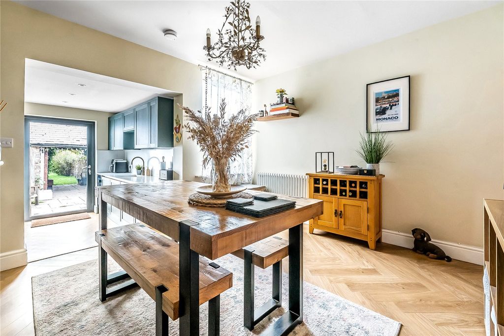 Property photo 3 of 17 Dining Room