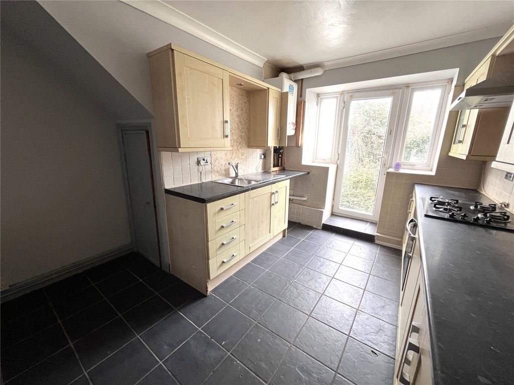 Property photo 3 of 8 Picture No. 02