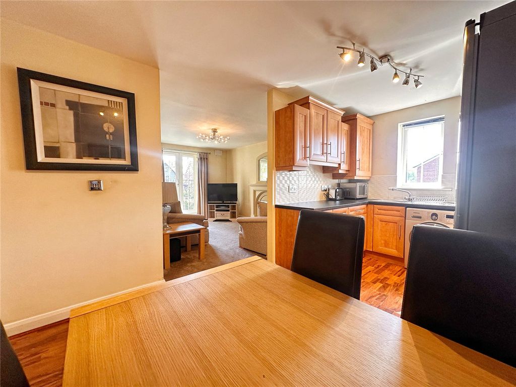 Additional image 7 of 2 bed flat for saleCanberra Way, Balderstone, Rochdale, Greater Manchester OL11