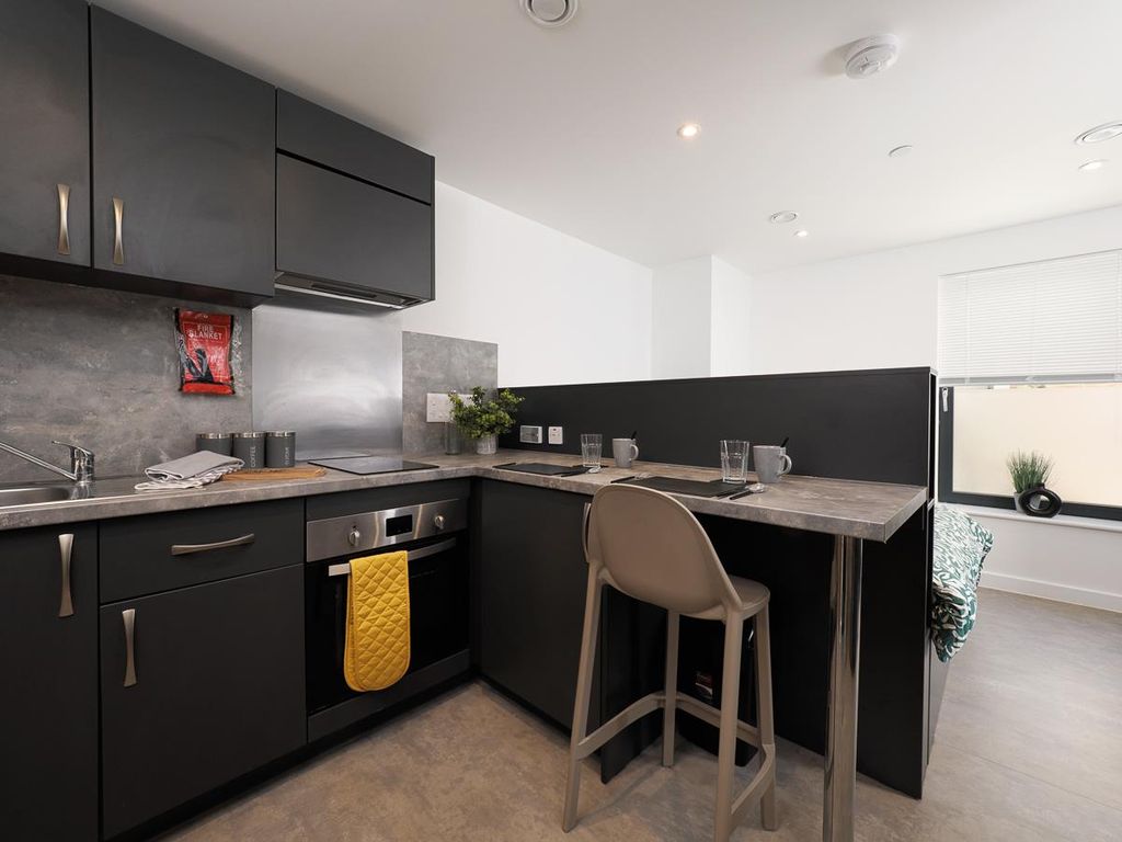 Property photo 1 of 6 B04 - 4D04.Jpg