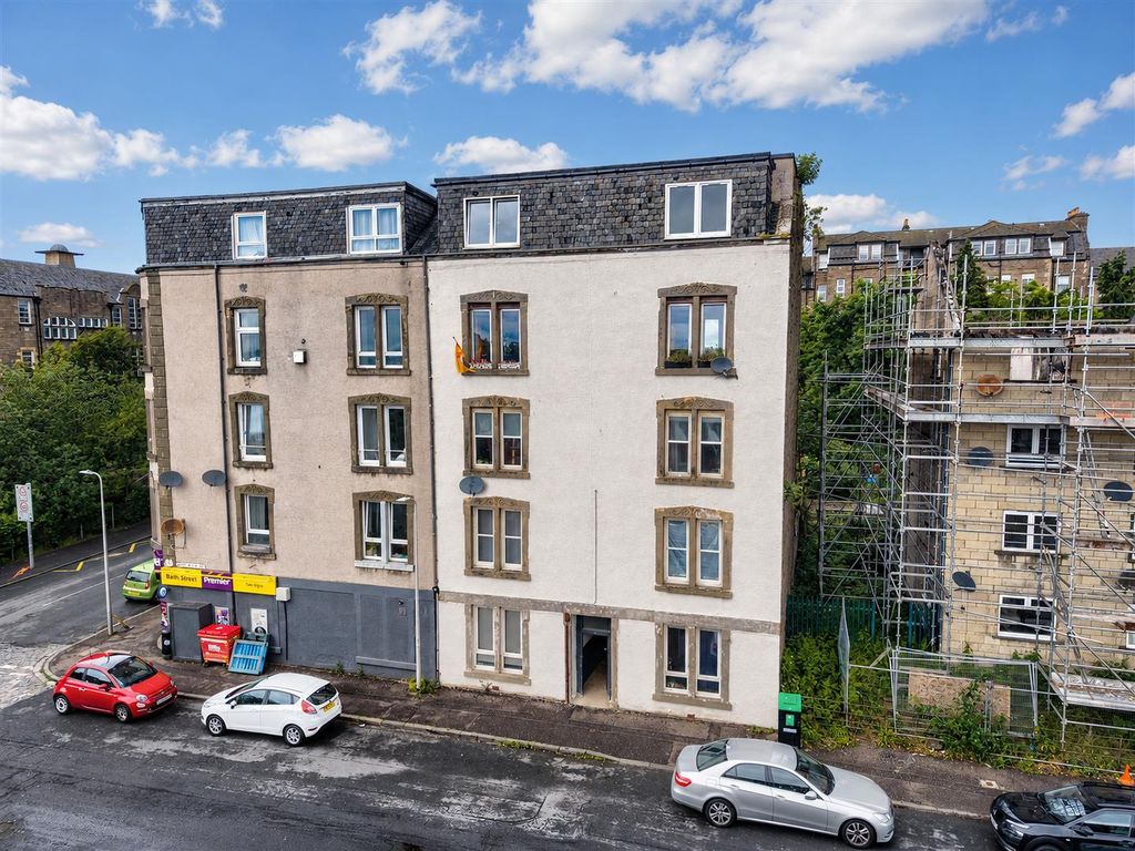 Property photo 2 of 15 71F Watson Street Dundee-3.Jpg